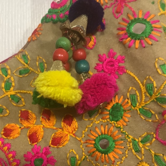 Desiner hand made cross bag - Picture 3 of 3